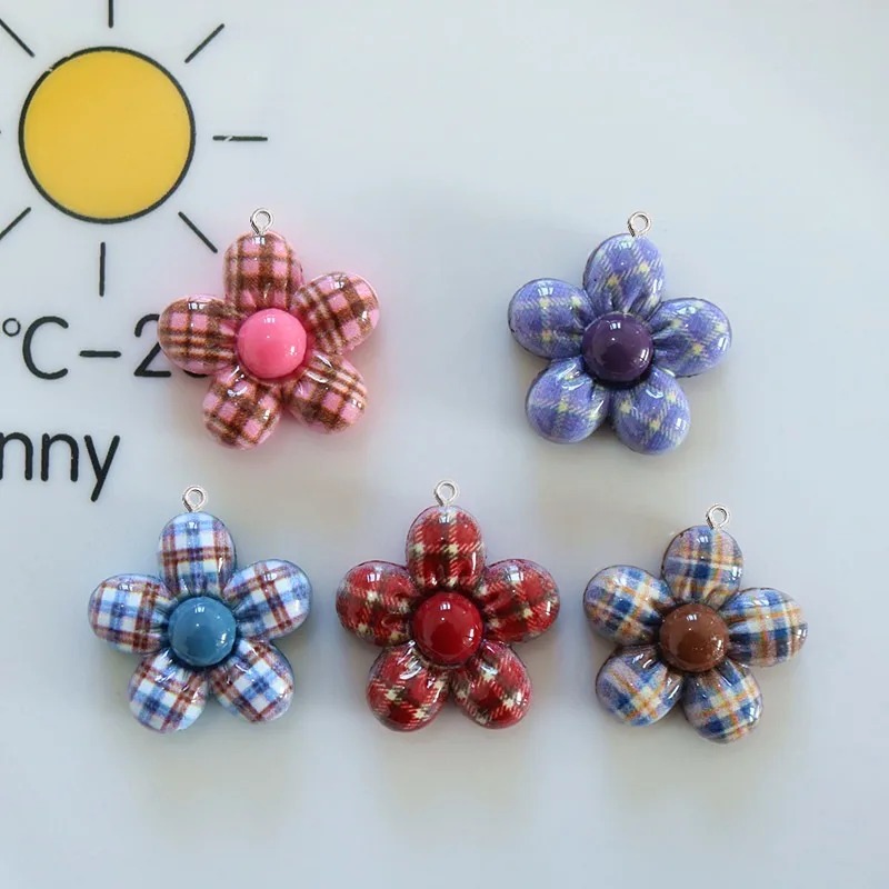 Resin Art Keychain - 10 szt. Słodkie kwiatowe zawieszki z